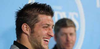 Tim Tebow Career Comeback Ends Years After Blackballed For Religious Beliefs